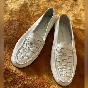 Vintage, Men’s, White Leather, Jarman, Loafers